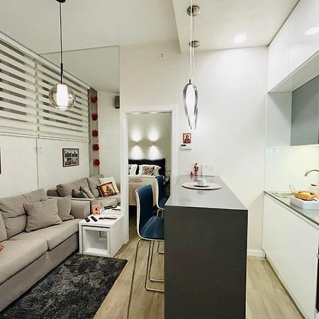 Lirra Luxe - Central Belgrade Apartments Dış mekan fotoğraf